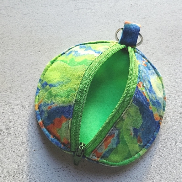 Coin pouch - Picture 3 of 3